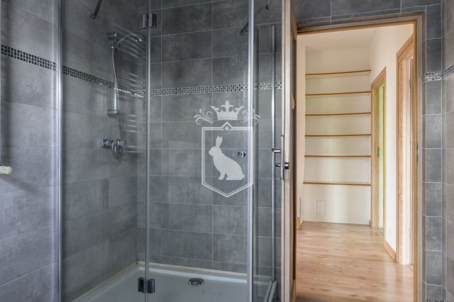 bliźniak, 5 pokoi Radzymin. Zdjęcie 12