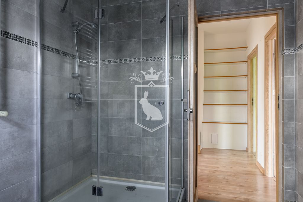 bliźniak, 5 pokoi Radzymin. Zdjęcie 12