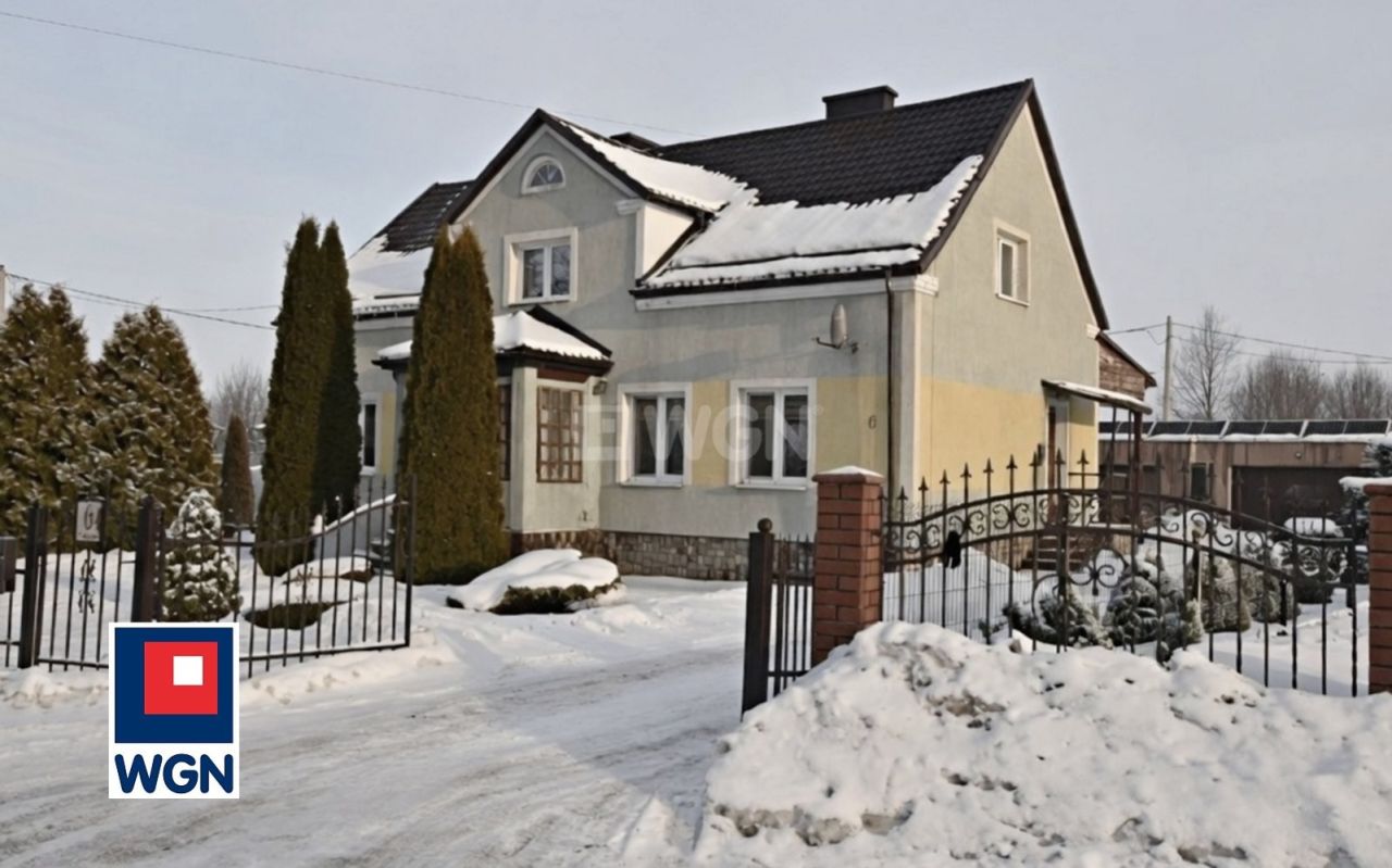 Mieszkanie 3-pokojowe Zwierzno. Zdjęcie 1