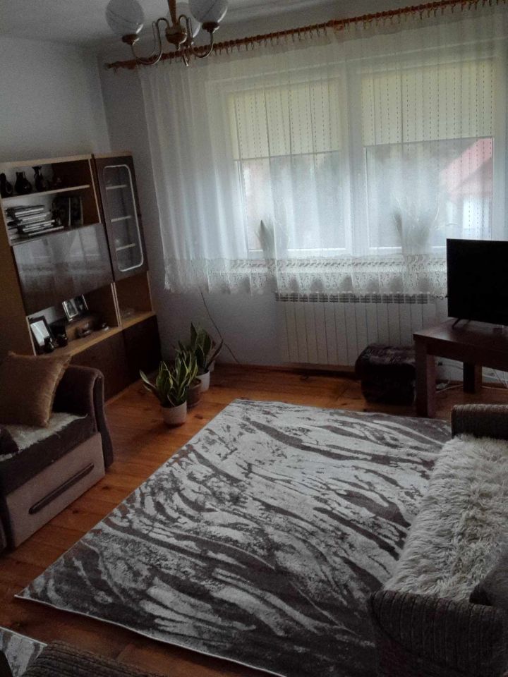 dom wolnostojący, 5 pokoi Tyszowce, ul. 3 Maja. Zdjęcie 9