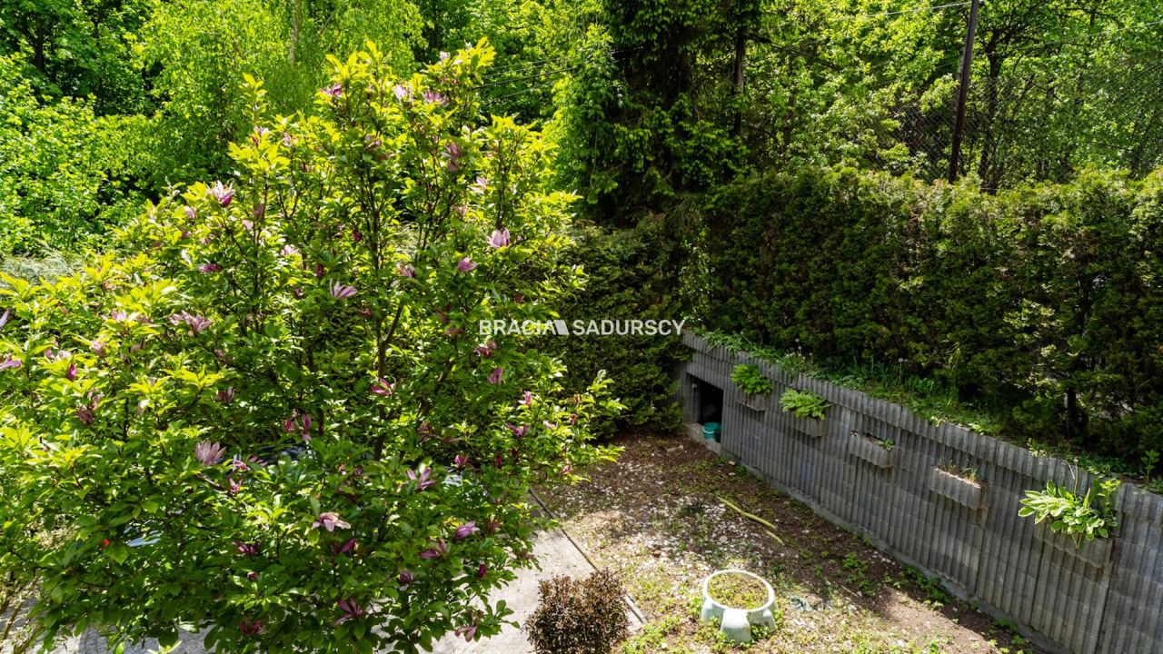 dom wolnostojący, 5 pokoi Brzyna. Zdjęcie 38