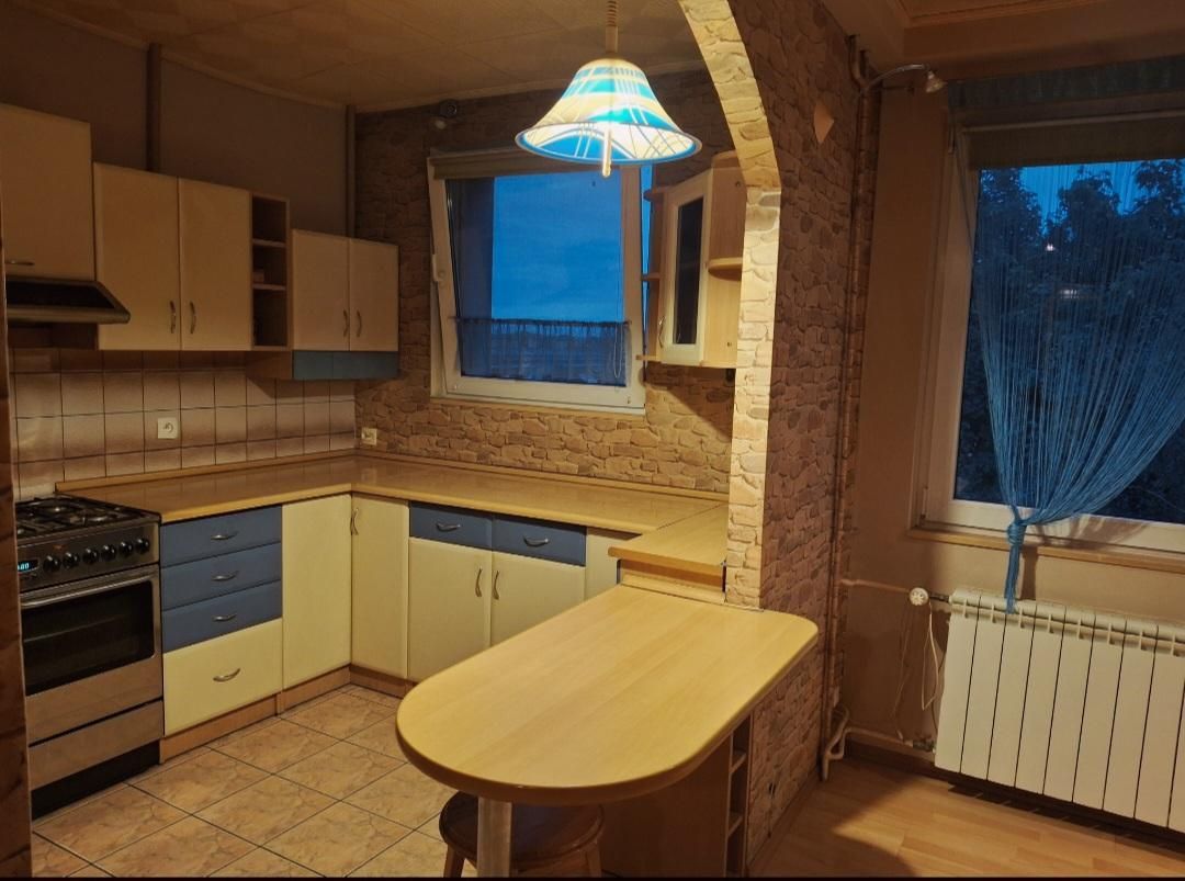 Mieszkanie 3-pokojowe Ostrów Wielkopolski Centrum, ul. Armii Krajowej. Zdjęcie 2