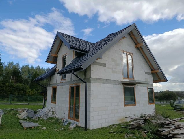 dom wolnostojący, 4 pokoje Krosno Suchodół, ul. Bieszczadzka. Zdjęcie 2