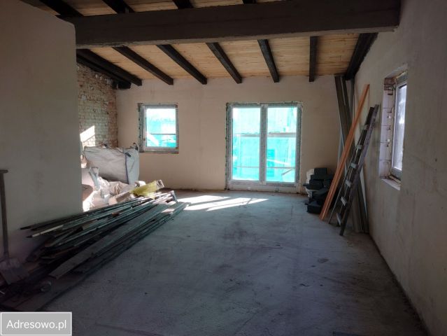 Mieszkanie 4-pokojowe Żarów, ul. Cicha. Zdjęcie 1