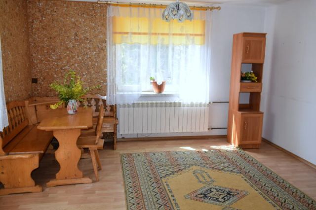 dom, 5 pokoi Moderówka. Zdjęcie 9