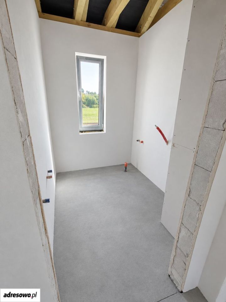 dom szeregowy, 5 pokoi Wojciechowice. Zdjęcie 15