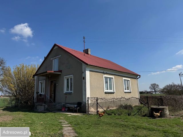dom wolnostojący, 2 pokoje Łęka Żabiecka. Zdjęcie 1