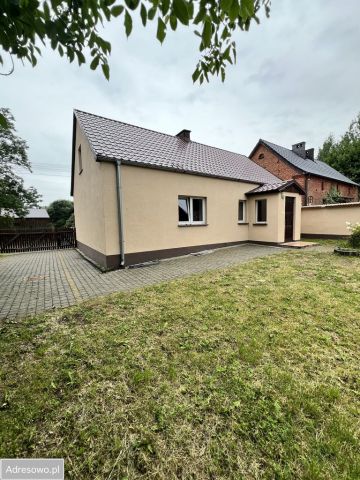 dom wolnostojący, 3 pokoje Trudna. Zdjęcie 1