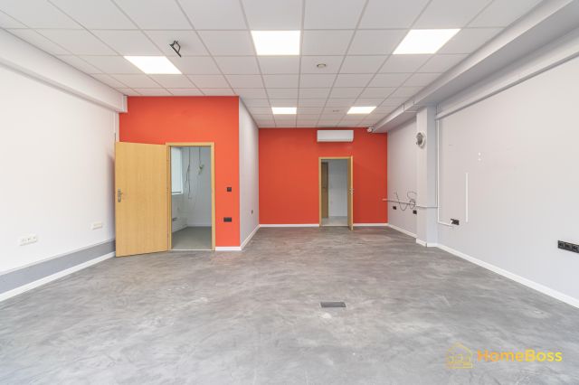 Lokal Brzezie, ul. Szlachecka. Zdjęcie 1