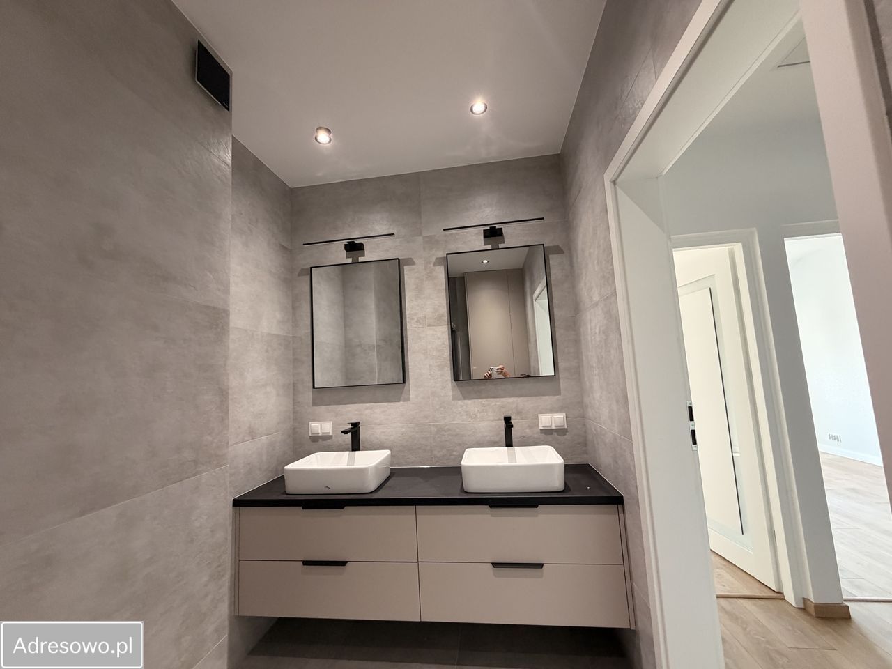 Mieszkanie 5-pokojowe Jasienica. Zdjęcie 11