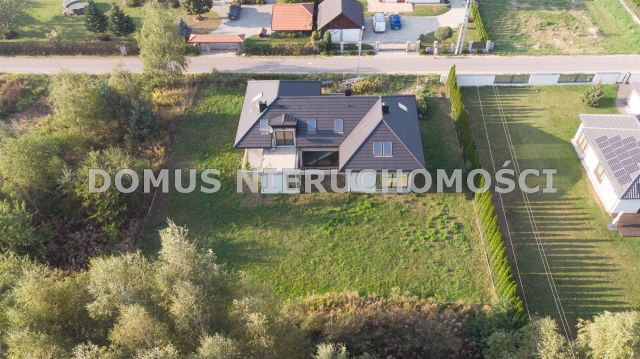 dom wolnostojący, 5 pokoi Janówka. Zdjęcie 1