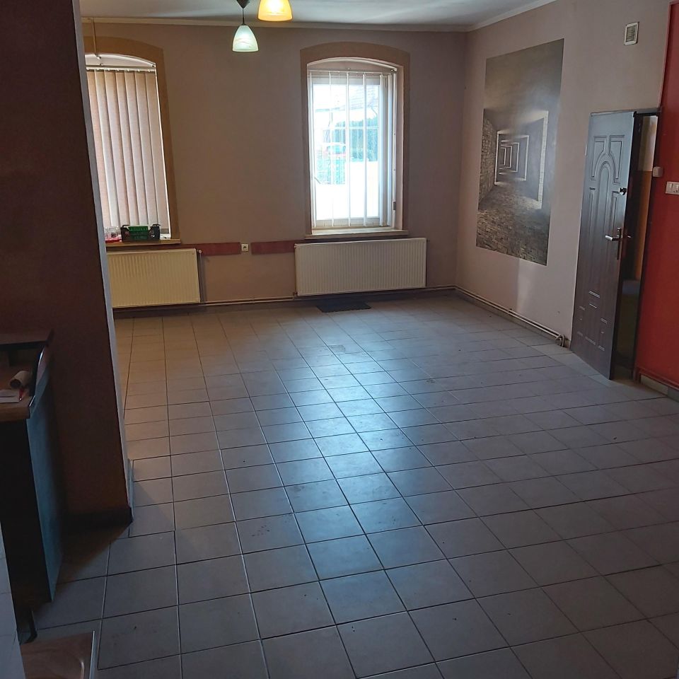 Mieszkanie 3-pokojowe Gaworzyce, ul. Główna. Zdjęcie 3