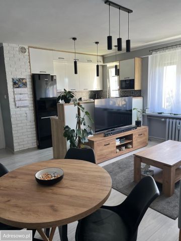 Mieszkanie 4-pokojowe Kętrzyn, ul. Bolesława Chrobrego. Zdjęcie 1