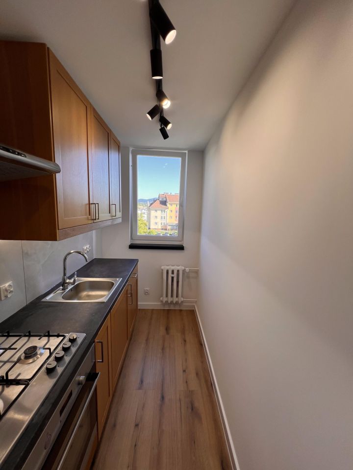 Mieszkanie 2-pokojowe Nowy Sącz Millenium, ul. Królowej Jadwigi. Zdjęcie 2