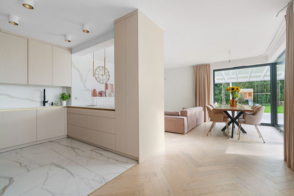 dom szeregowy, 5 pokoi Warszawa Białołęka, ul. Kroczewska. Zdjęcie 4