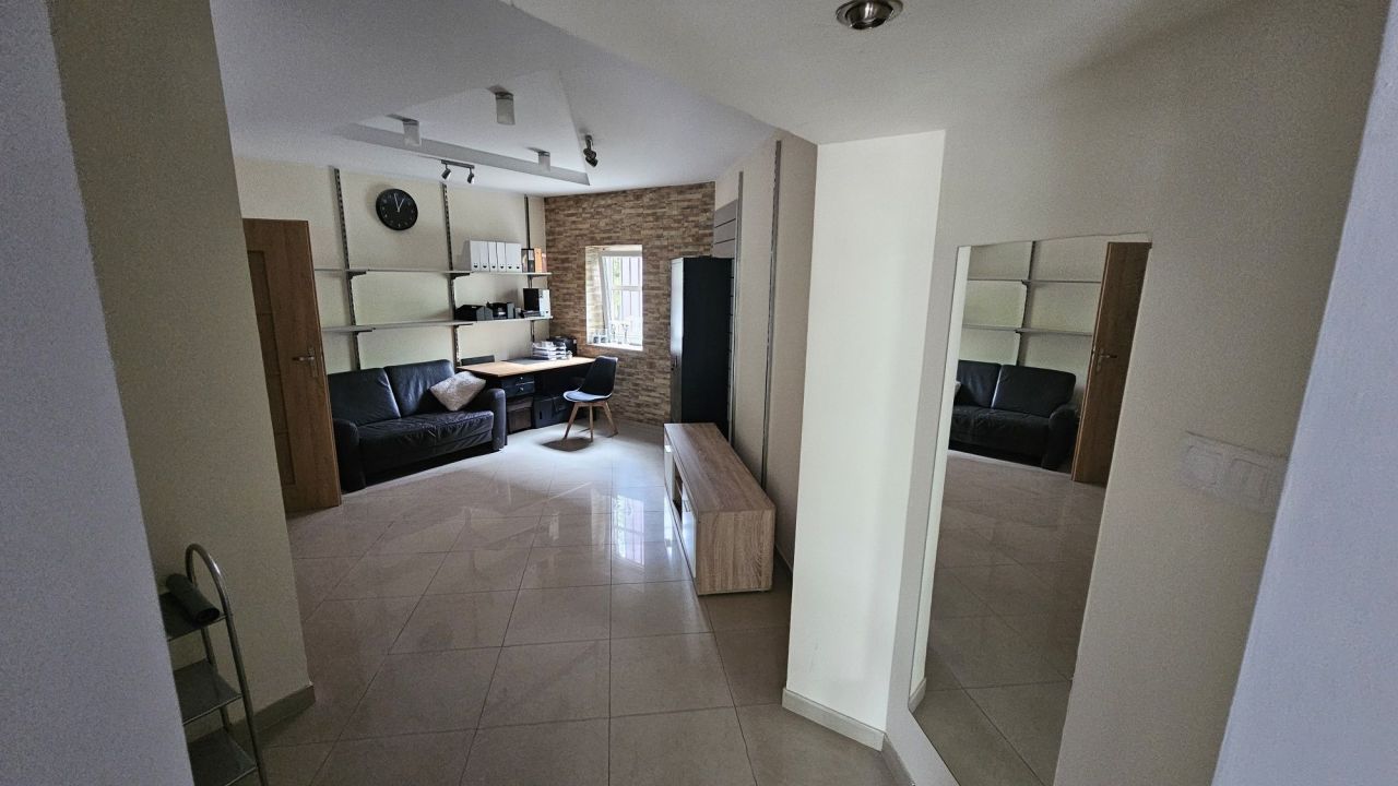 Lokal Żarów. Zdjęcie 6