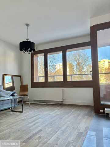 Mieszkanie 2-pokojowe Warszawa Ochota, ul. Juliana Ursyna Niemcewicza. Zdjęcie 1