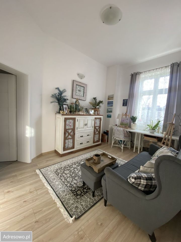 Mieszkanie 3-pokojowe Jelenia Góra Centrum, ul. Artura Grottgera. Zdjęcie 11