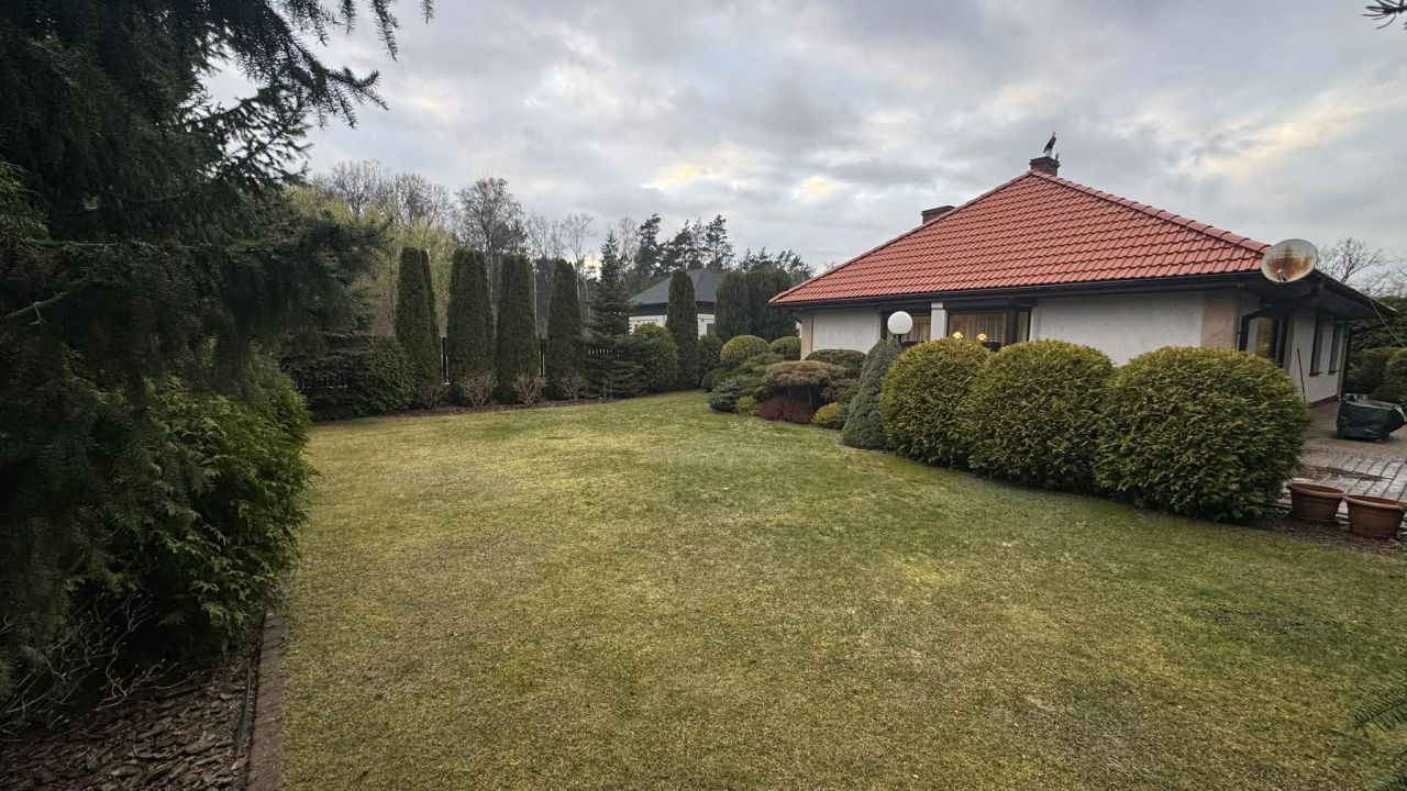 dom wolnostojący, 4 pokoje Rąbień, ul. Boczna. Zdjęcie 24