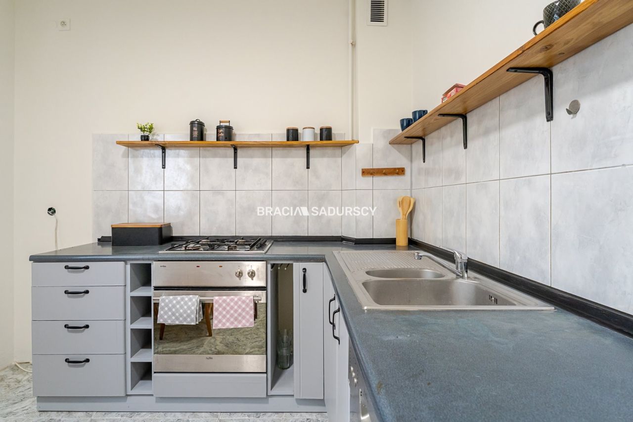 Mieszkanie 3-pokojowe Kraków Prądnik Czerwony, ul. Jezuitów. Zdjęcie 11