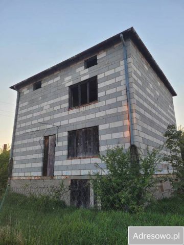 dom wolnostojący Ciechanów Krubin, ul. Ptasia. Zdjęcie 1