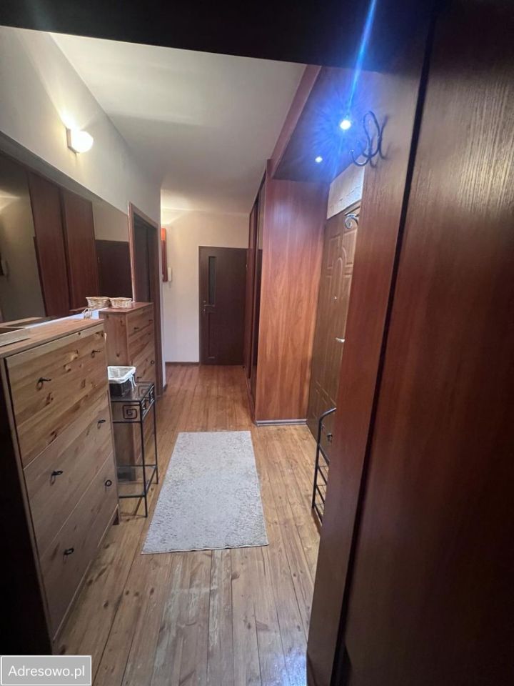 Mieszkanie 3-pokojowe Gdynia Obłuże, ul. kpt. Antoniego Ledóchowskiego. Zdjęcie 7