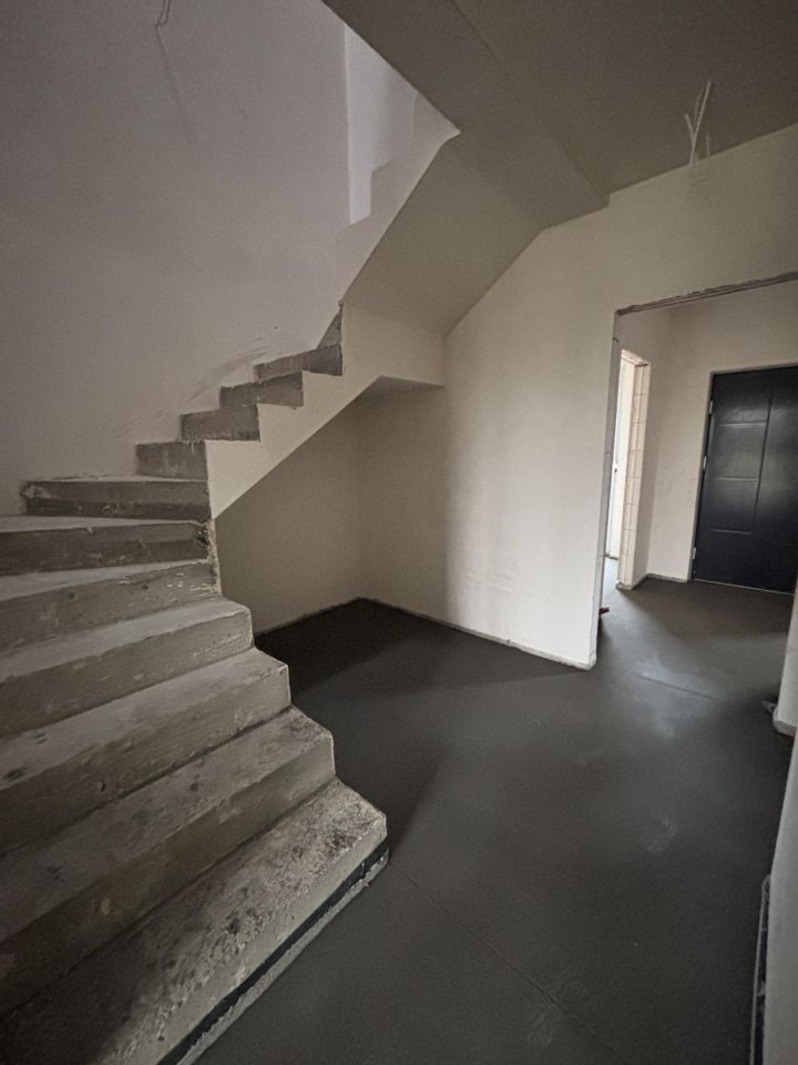 bliźniak, 4 pokoje Gniechowice, ul. Dębowa. Zdjęcie 2