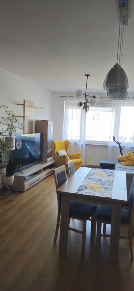 Mieszkanie 3-pokojowe Józefosław. Zdjęcie 6