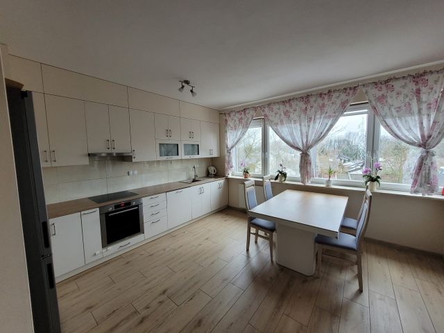 Mieszkanie 3-pokojowe Marki Pustelnik, ul. Maksymiliana Małachowskiego. Zdjęcie 1