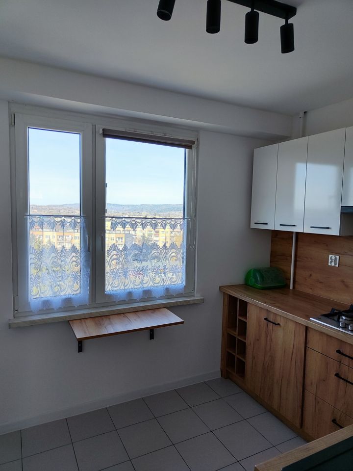 Mieszkanie 4-pokojowe Jasło, ul. Krzysztofa Kamila Baczyńskiego. Zdjęcie 7