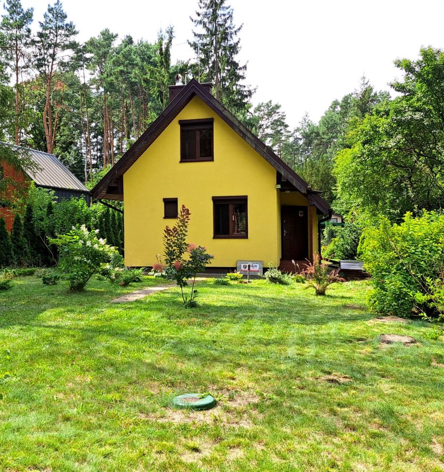 dom wolnostojący, 3 pokoje Łacha, ul. Piaskowa. Zdjęcie 2