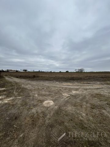 Działka budowlana Stronno. Zdjęcie 9