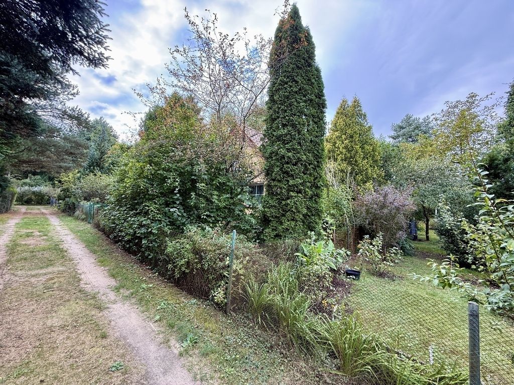 Działka rekreacyjna Kajetany. Zdjęcie 2