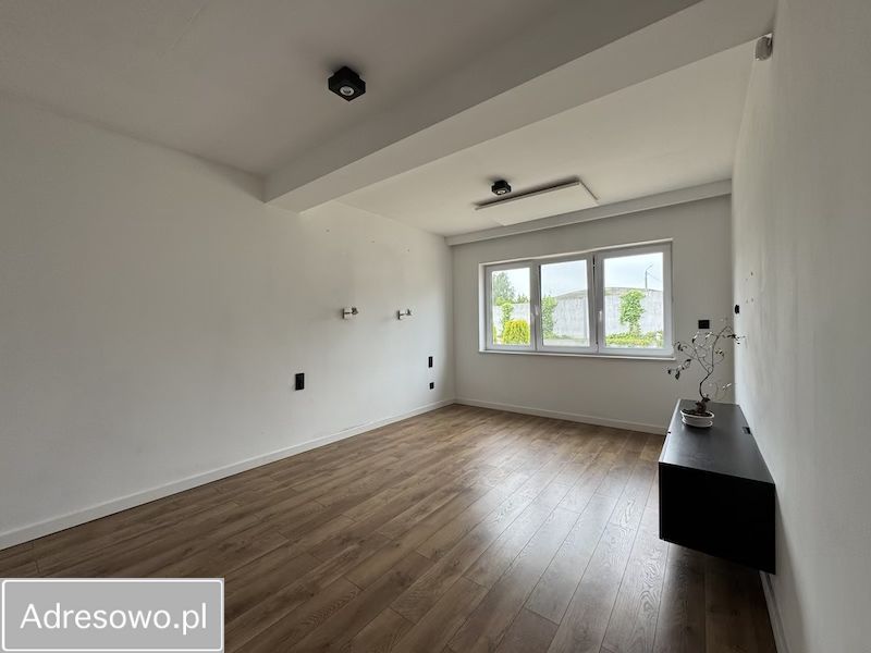 dom szeregowy, 5 pokoi Mogilno. Zdjęcie 6
