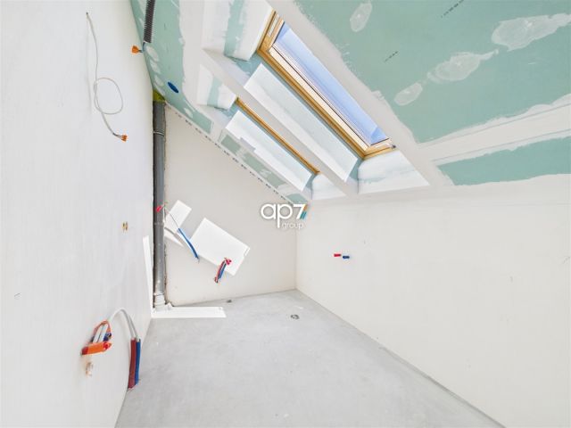 bliźniak, 5 pokoi Cholerzyn. Zdjęcie 10