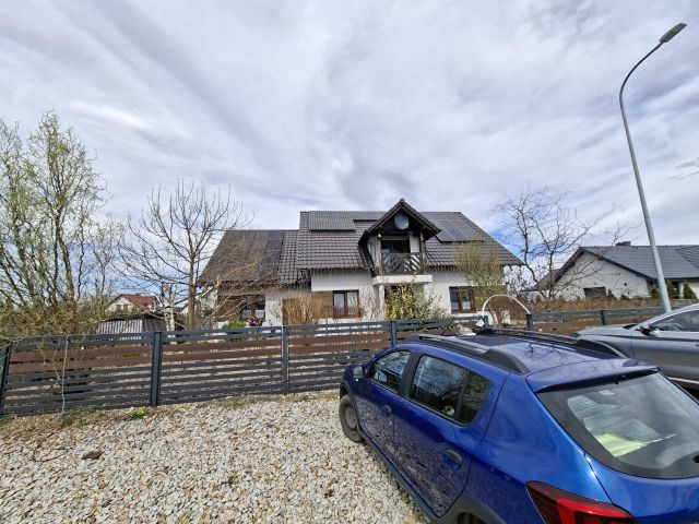 dom wolnostojący, 7 pokoi Krośnice, ul. Pogodna. Zdjęcie 1