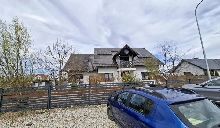 dom wolnostojący, 7 pokoi Krośnice, ul. Pogodna