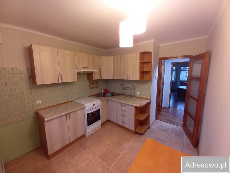 Mieszkanie 2-pokojowe Lubliniec Centrum, ul. Tysiąclecia. Zdjęcie 3