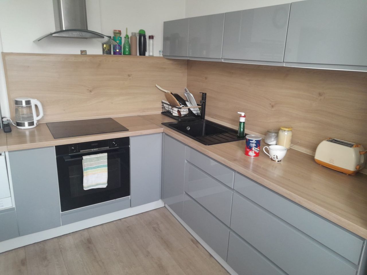 dom wolnostojący, 3 pokoje Sitkówka. Zdjęcie 11