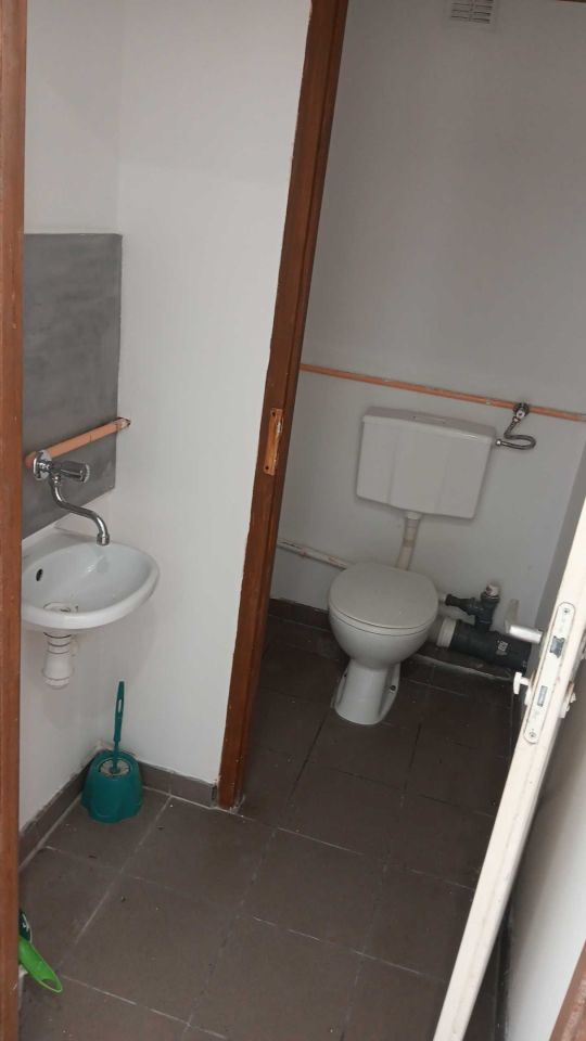 Lokal Barciany, ul. Floriana Piotrowskiego. Zdjęcie 2