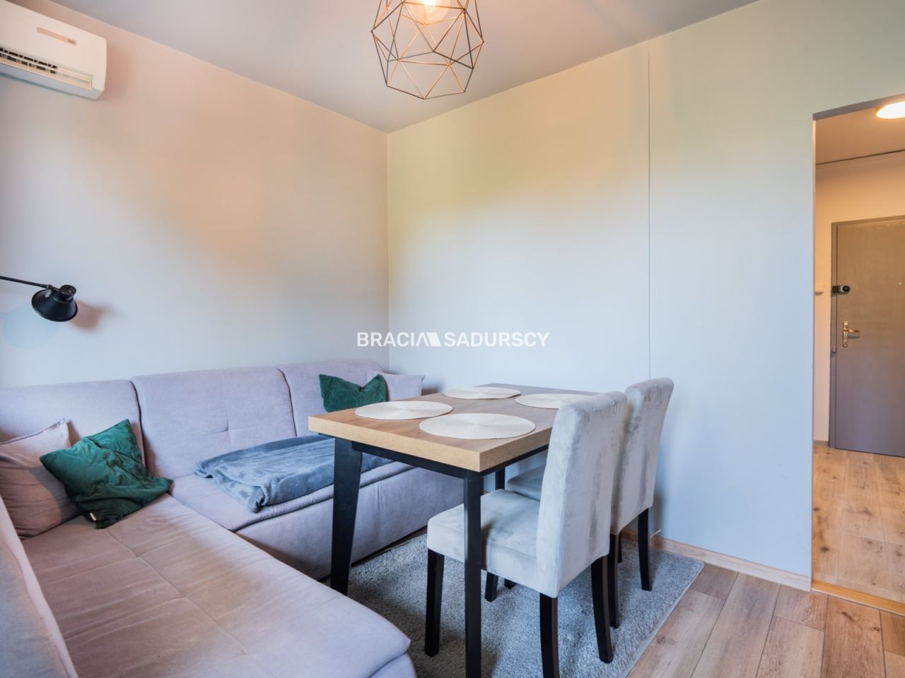 Mieszkanie 2-pokojowe Kraków Mistrzejowice, os. Kombatantów. Zdjęcie 6