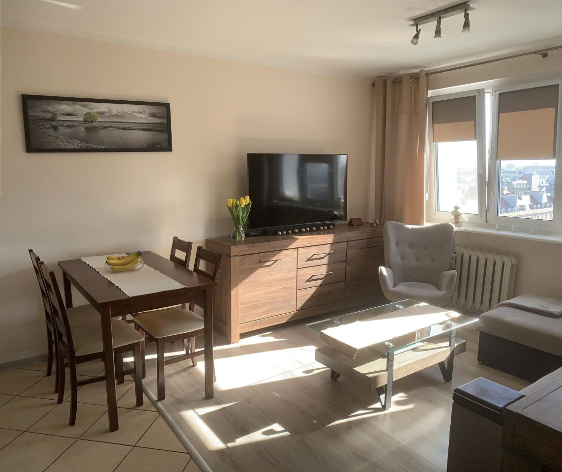 Mieszkanie 3-pokojowe Poznań Łazarz, ul. Romana Dmowskiego. Zdjęcie 1