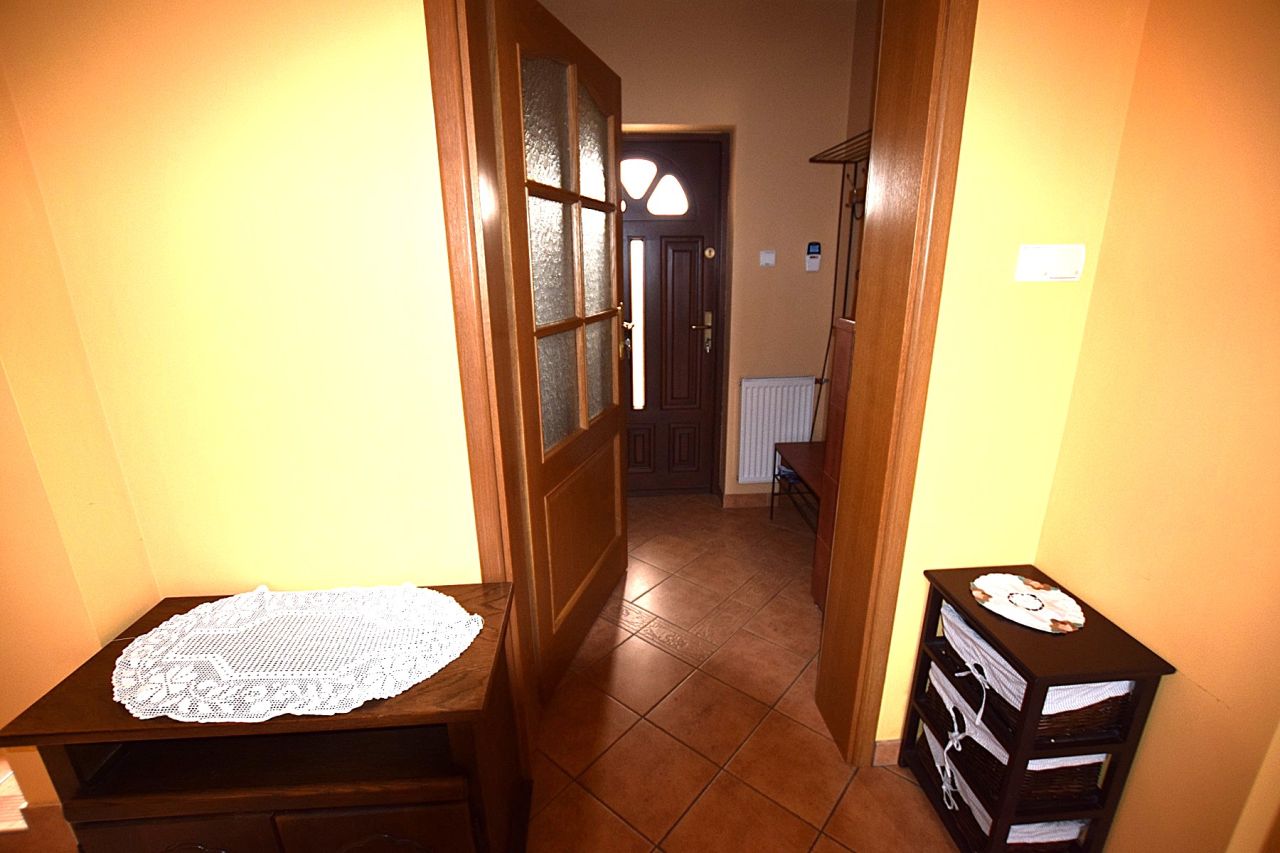 dom wolnostojący, 10 pokoi Ługwałd. Zdjęcie 16