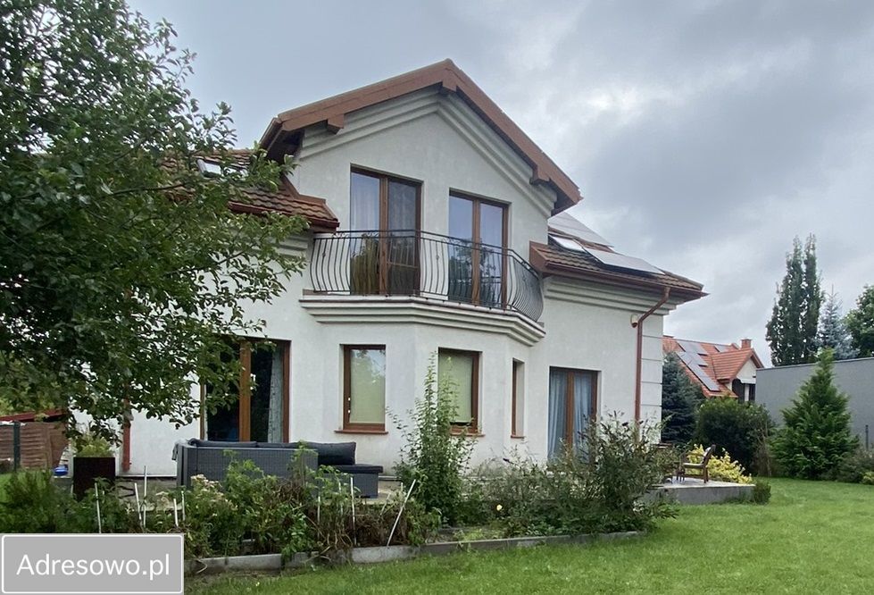 dom wolnostojący, 6 pokoi Lublin Dziesiąta