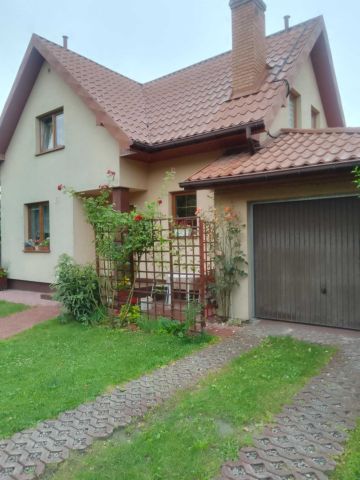 dom wolnostojący, 5 pokoi Turka. Zdjęcie 1