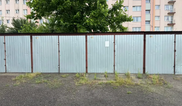 Garaż/miejsce parkingowe Głowno, ul. Juliusza Słowackiego