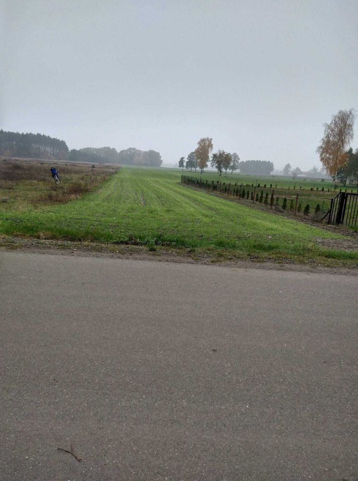 Działka budowlana Wilczków. Zdjęcie 2