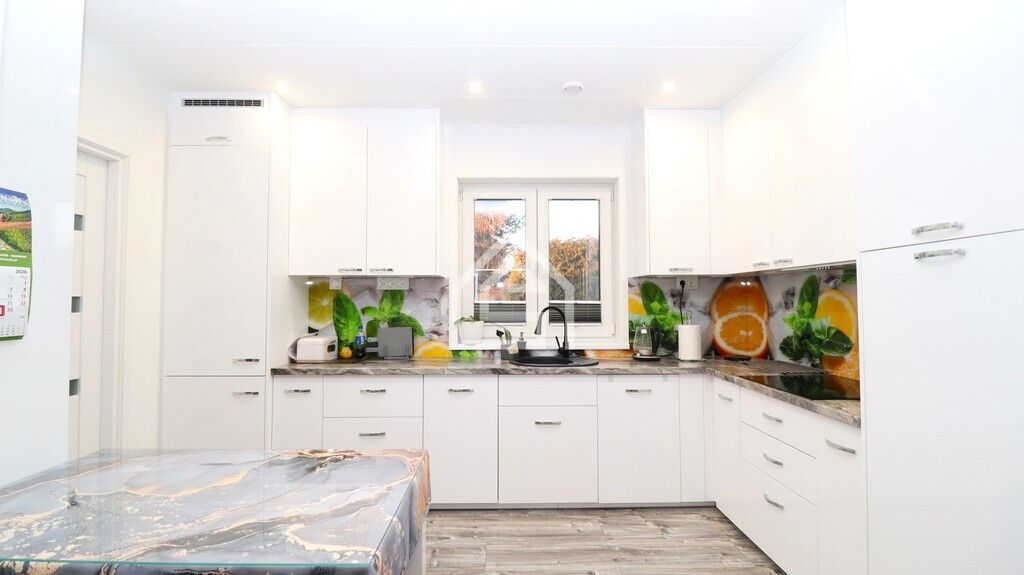 dom wolnostojący, 3 pokoje Bochnia. Zdjęcie 13