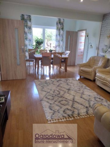 dom wolnostojący, 7 pokoi Łochów. Zdjęcie 7