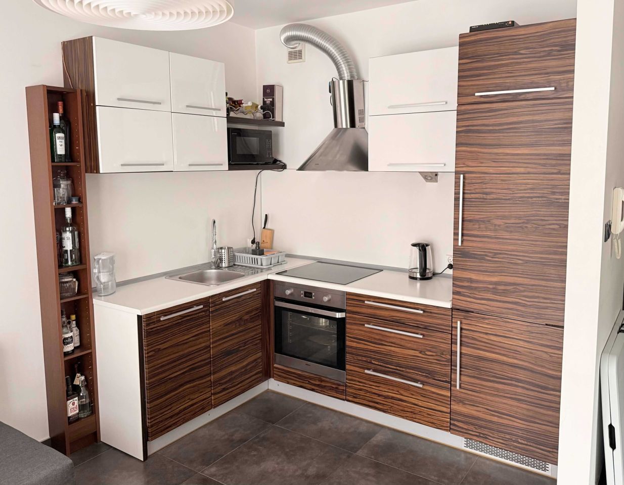 Mieszkanie 2-pokojowe Bielsko-Biała Śródmieście, ul. Kazimierza Przerwy-Tetmajera. Zdjęcie 3